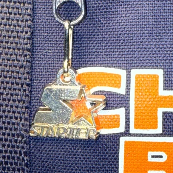 Vintage Chicago Bears Duffle Bag Navy NFL Football Starter 90s Travel Gym Sports - Picture 2 of 11